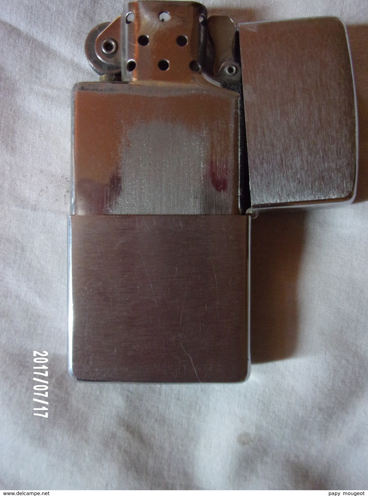 Zippo Avec Drapeau US - Zippo Authentique Fabrication USA - Bradford PA USAD X - Zippo