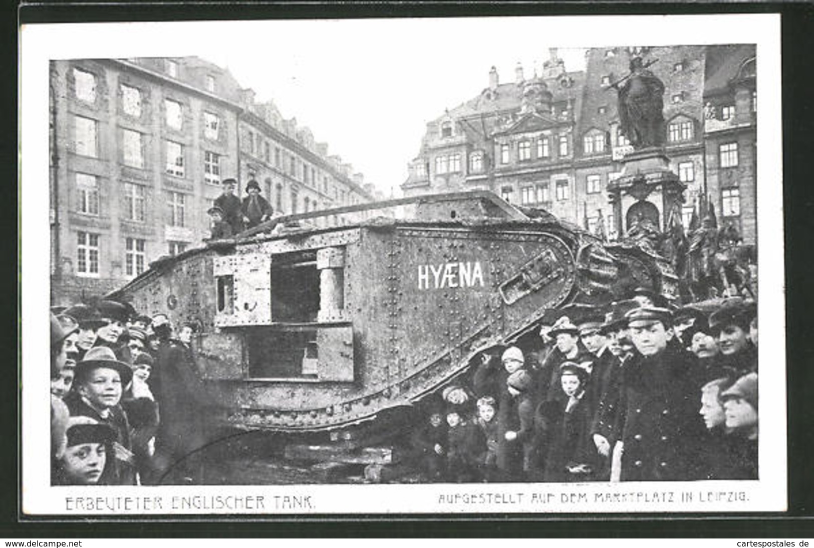 AK Leipzig, Erbeuteter Englischer Tank Auf Dem Marktplatz - Guerre 1914-18