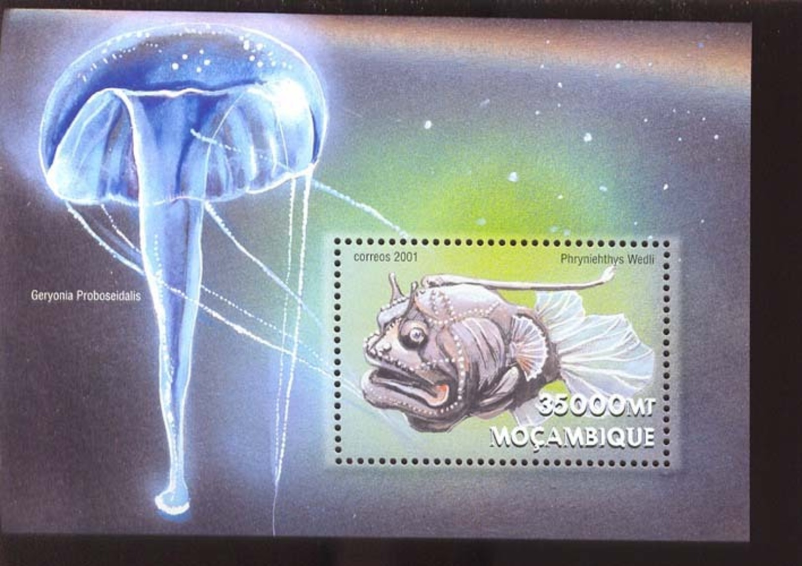 MOZAMBIQUE   1414 MINT NEVER HINGED SOUVENIR SHEET OF FISH-MARINE LIFE  #   667-3   ( - Fishes