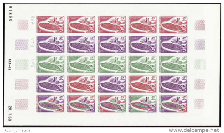 N&deg; 5 0 /52 Tapis De Pri&egrave;re 3 Feuilles De 25 Timbres  Qualit&eacute;: ** Cote: 900&nbsp; - Autres & Non Classés