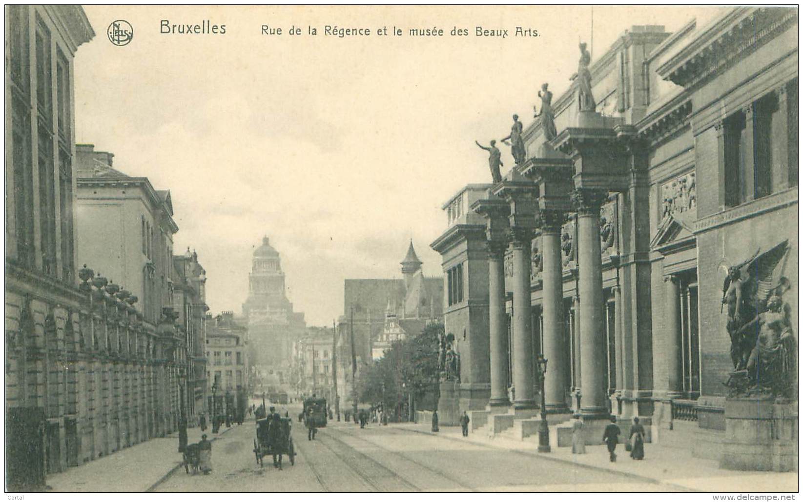 BRUXELLES - Rue De La Régence Et Le Musée Des Beaux Arts - Avenues, Boulevards