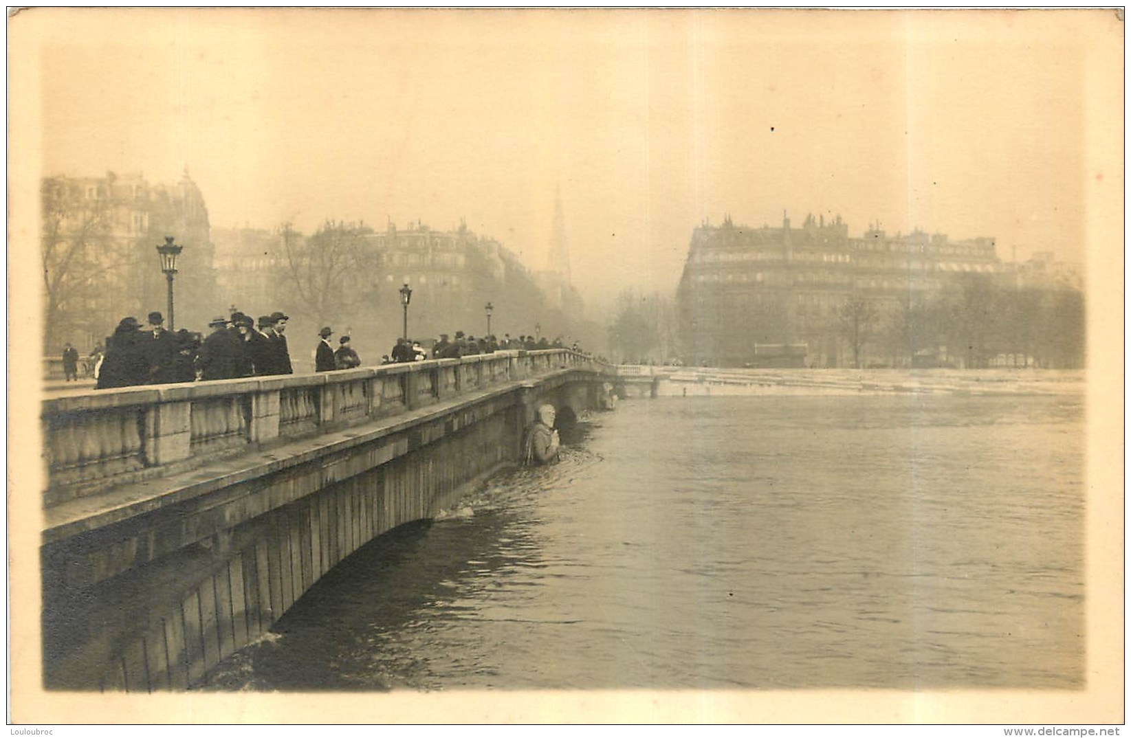 PARIS INONDATIONS 1910  CARTE PHOTO - Paris Flood, 1910