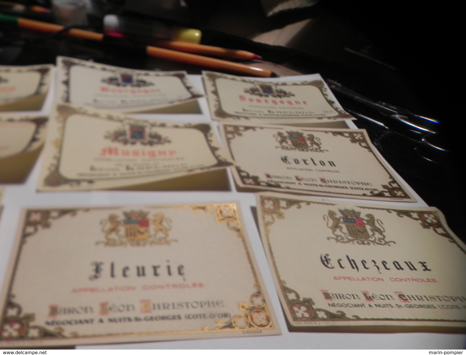 LOT DE 30 ETIQUETTES DE VINS NEUVES.  /COTE D'OR - Collections & Sets