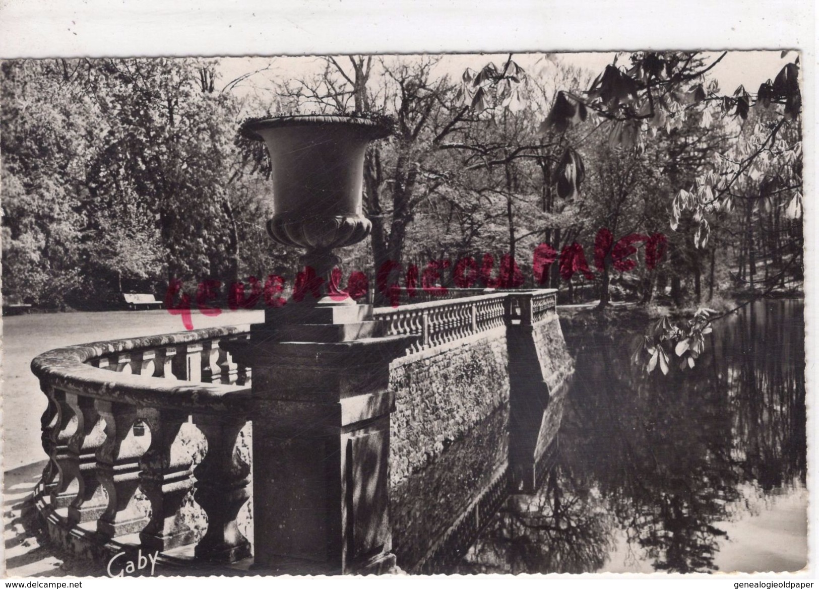 87 - NIEUL - UNE ALLEE AU BORD DU LAC - CHATEAU  - ARTAUD N° 10 - Nieul