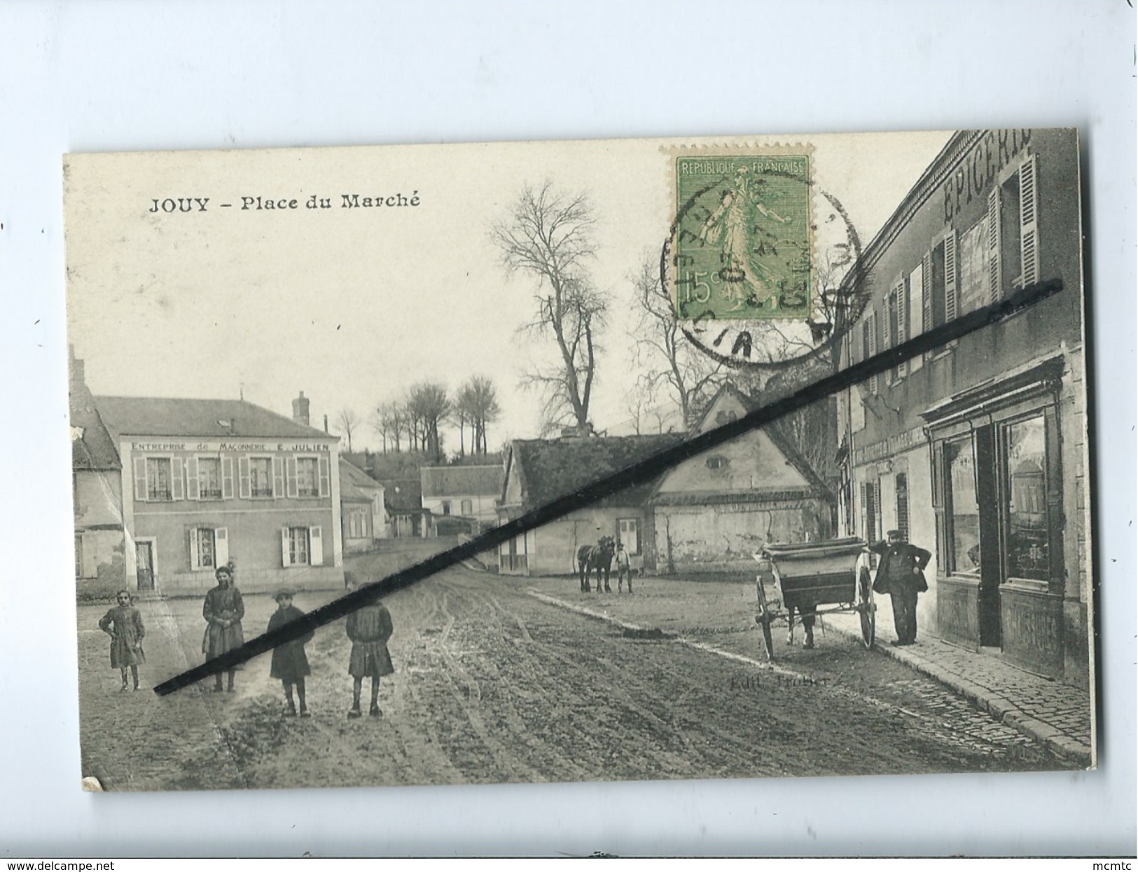 CPA  Rétrécit ,  Abîmée - Jouy - Place Du Marché - Jouy