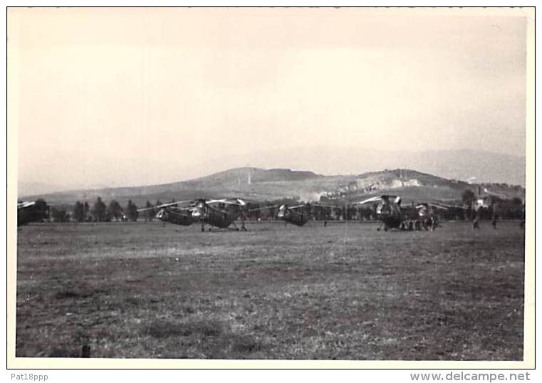 ** Lot De 4 Photos ** PHOTOGRAPHIE Originale MILITARIA (1950-60's) Matériels Militaires Divers - Format 11.8 & 12.8 - Guerre, Militaire