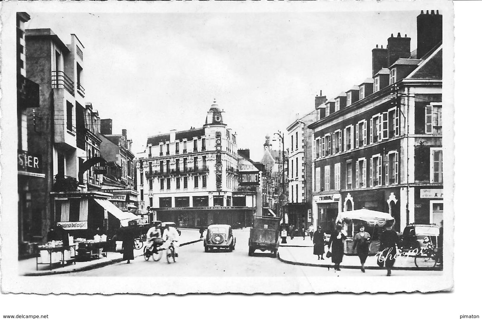 - Montluçon -  Faubourg St - Pierre ( 1950 ) - Montlucon