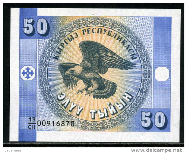 18-Kirghzistan Billets De 1, 10 Et 5 Tyiyn 1993 - Kirghizistan