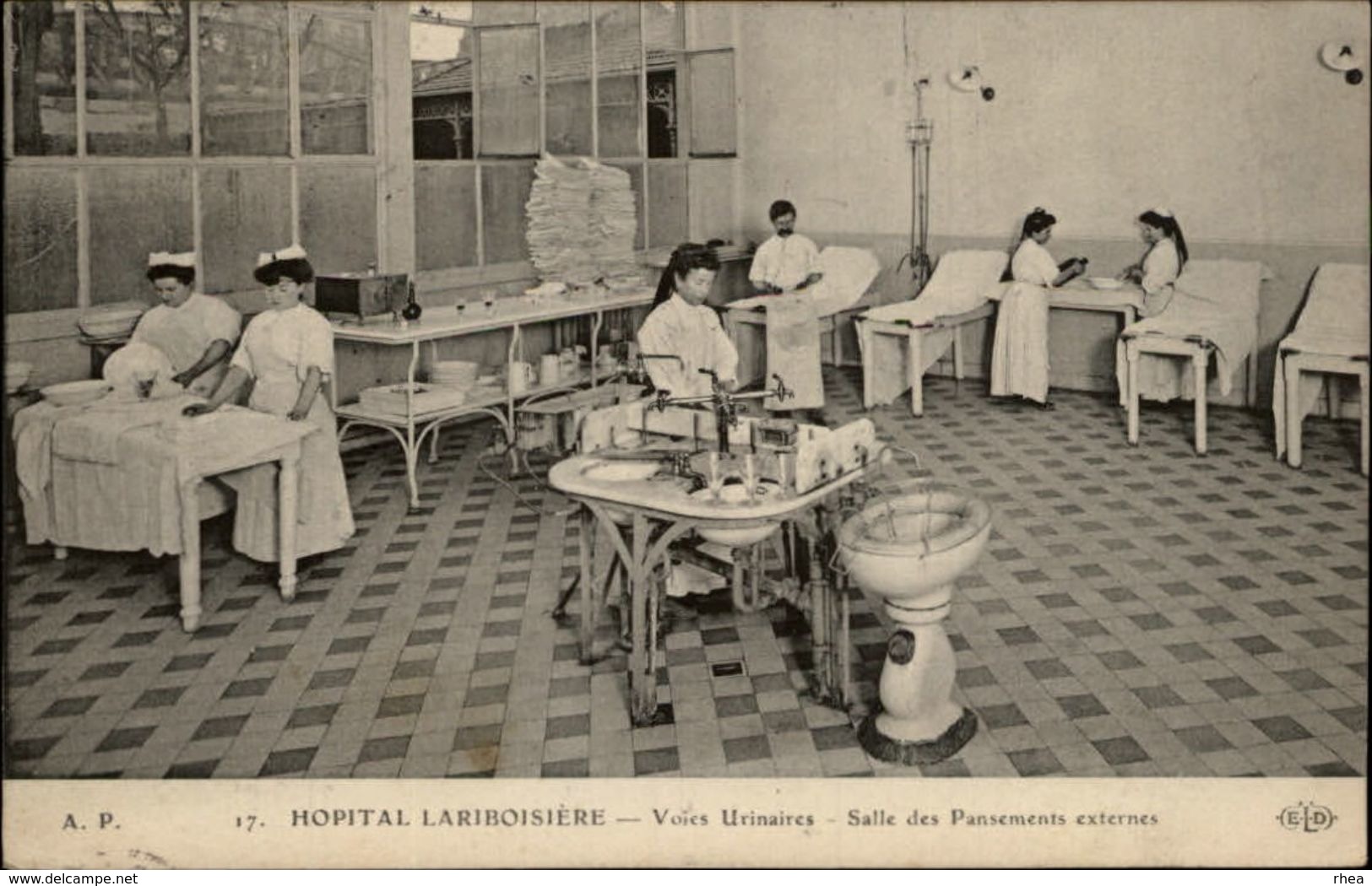 SANTE - Hopital Lariboisière - Salle Des Pansements - PARIS - - Santé