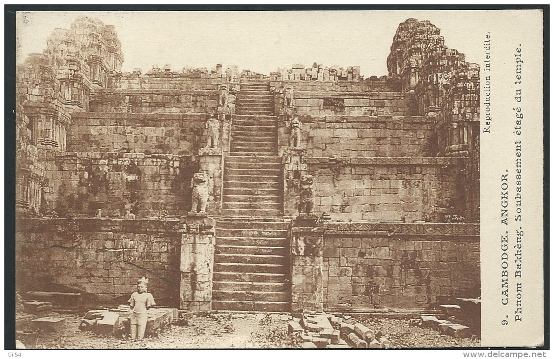 Cambodge - Angkor - Phnom Bakhèng, Soubassement étagé Du Temple     Odg 31 - Cambodia