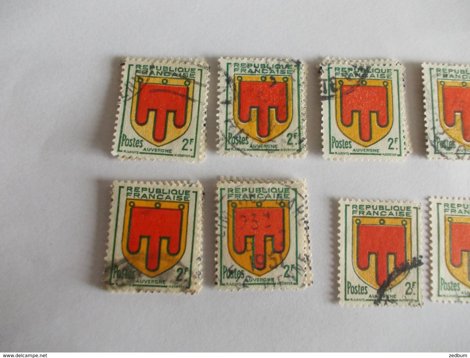 TIMBRE France Armoiries De Provinces Auvergne 837 Valeur Mini 6.45 &euro; - Used Stamps