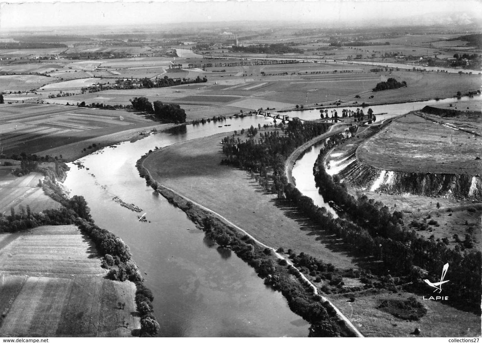 57-THIONVILLE- LA MOSELLE VUE DU CIEL - Thionville