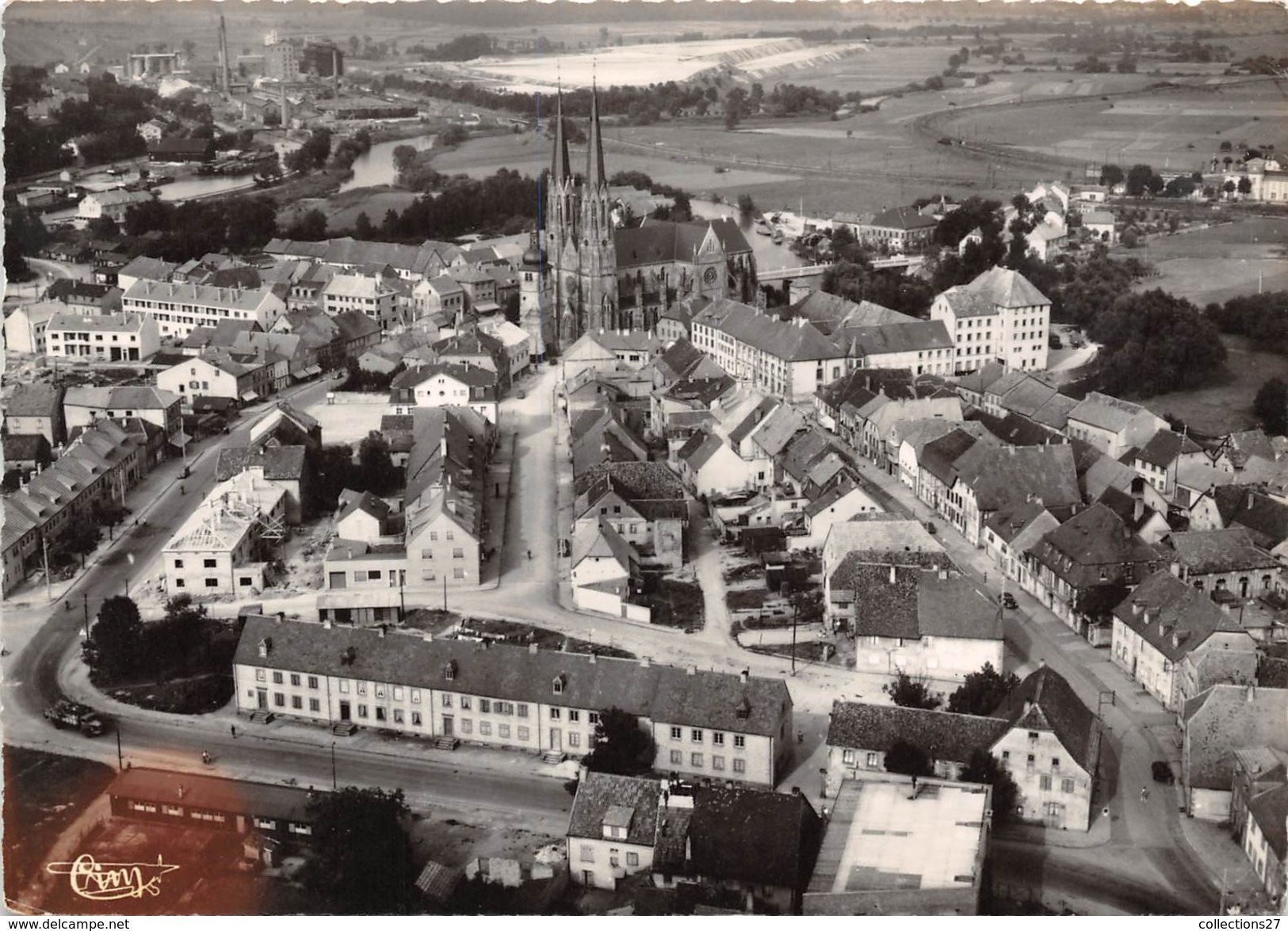 57-SARRALBE- VUE AERIENNE , LE CENTRE - Sarralbe