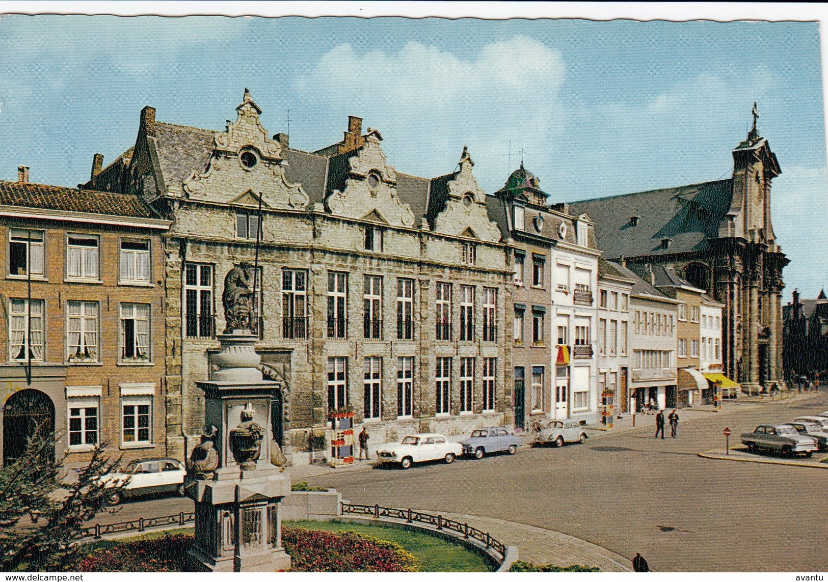 MECHELEN / COLLEGE SINT ROMBOUT EN STANDBEELD NEPTUNUS - Malines