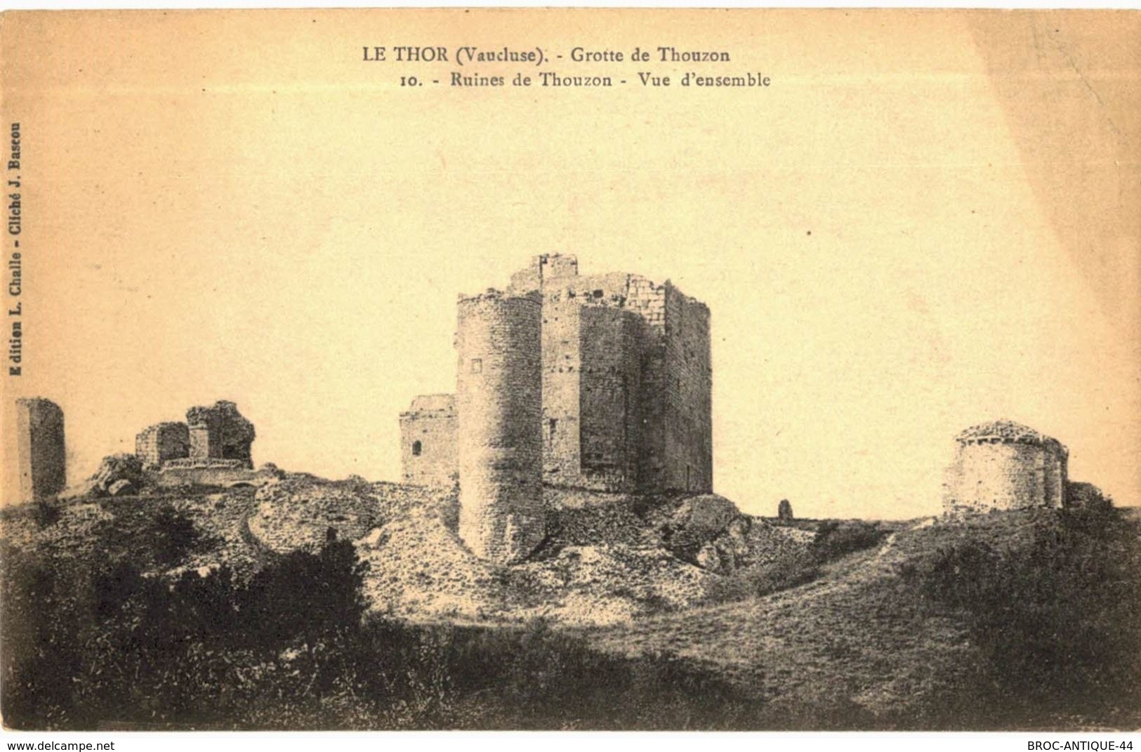 CPA N°2857 - LOT DE 2 CARTES LE THOR - GROTTE DE THOUZON - RUINES VUE D' ENSEMBLE + ANCIENS REMPARTS ET L' HORLOGE - Autres & Non Classés