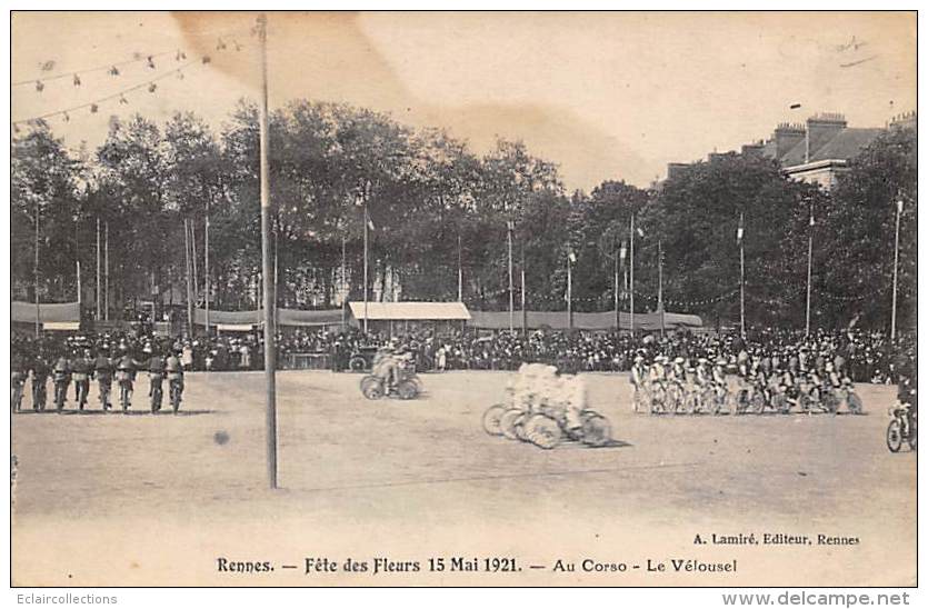 Rennes      35        Fête Des Fleurs   1921    Le Velousel              (voir Scan) - Rennes