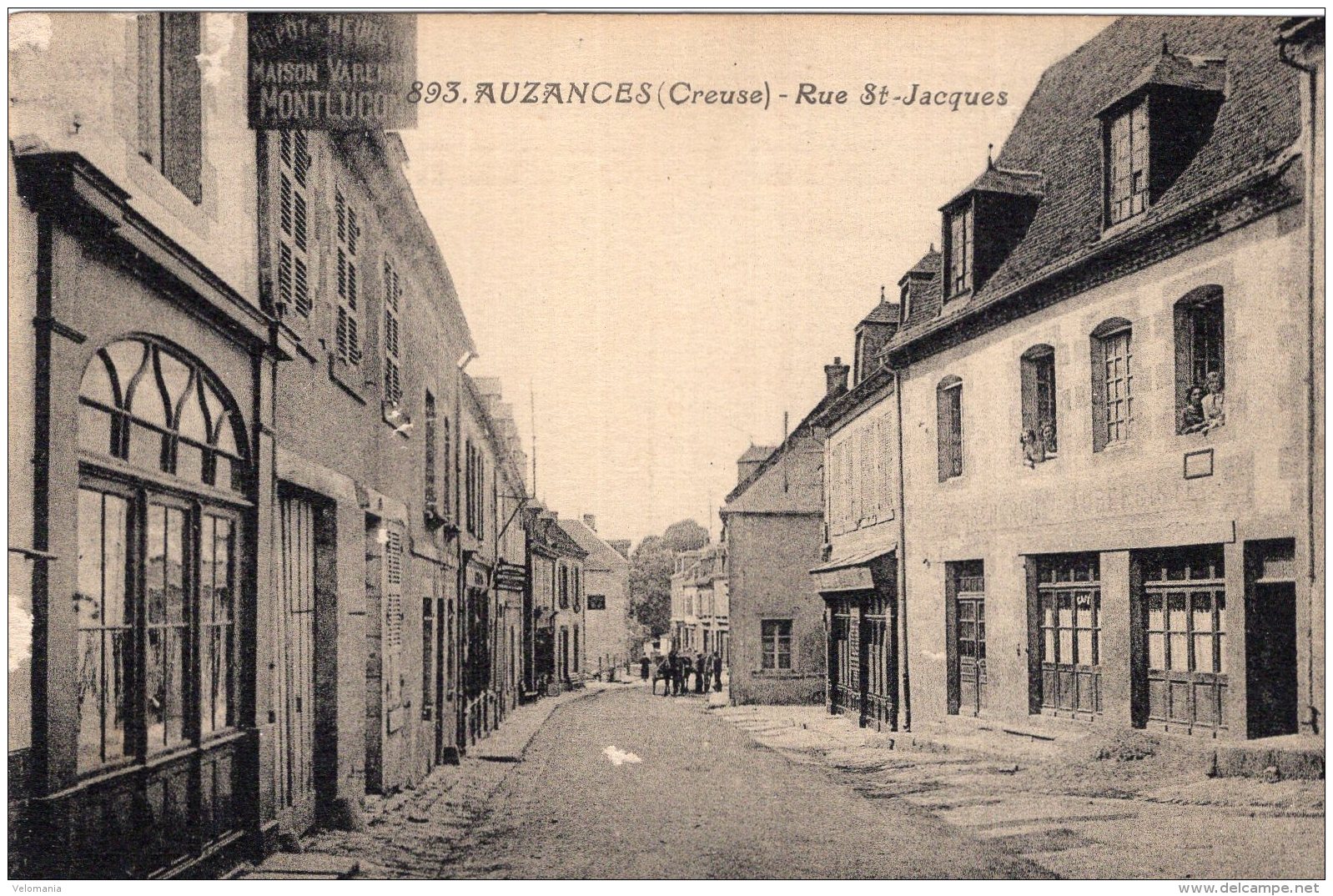 V11457 Cpa 23 Auzances -  Rue St Jacques - Auzances