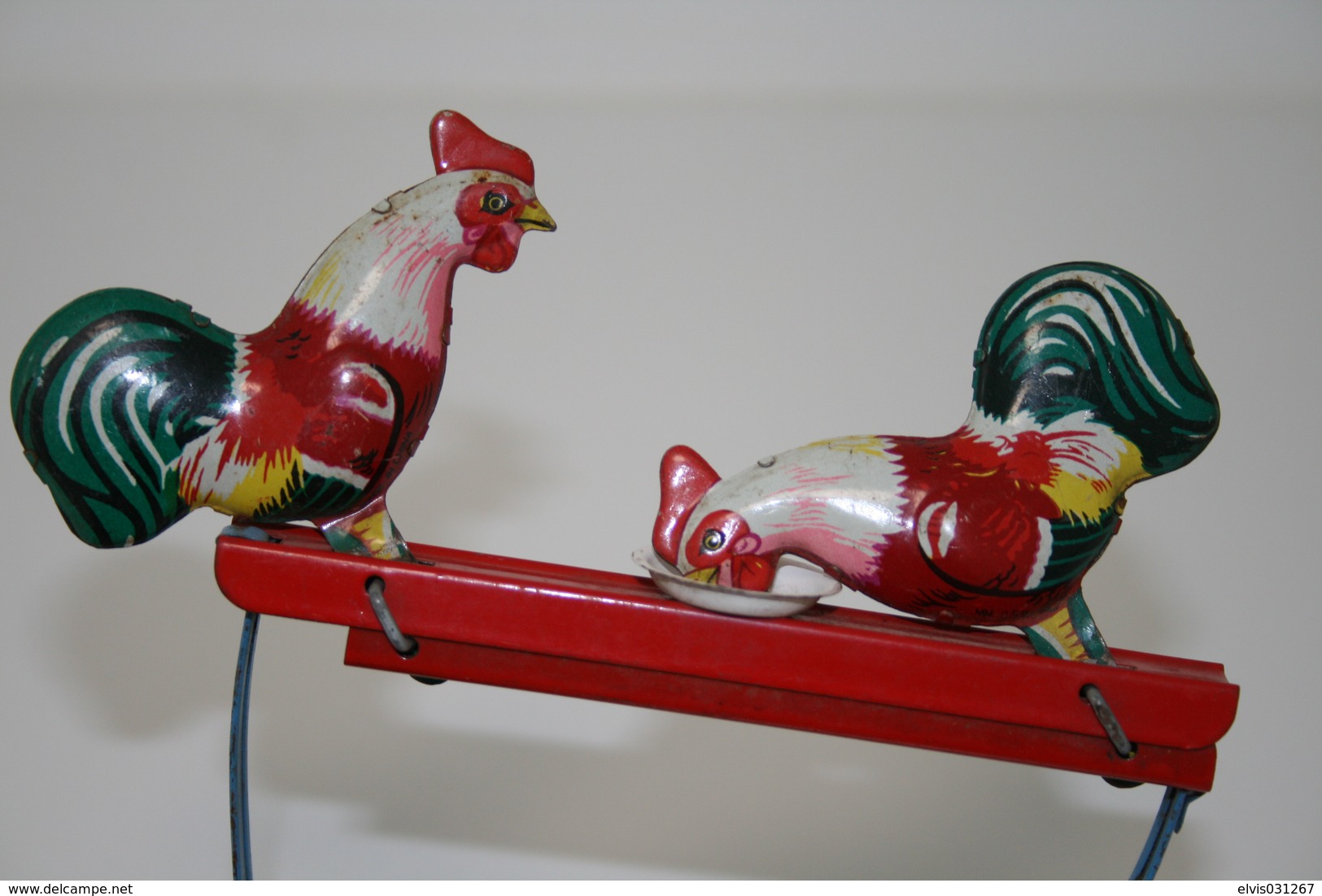 Vintage TIN TOY : Mark UNKNOWN - Pecking Chicken Toy - 16cm - China 1960s - - Figurines