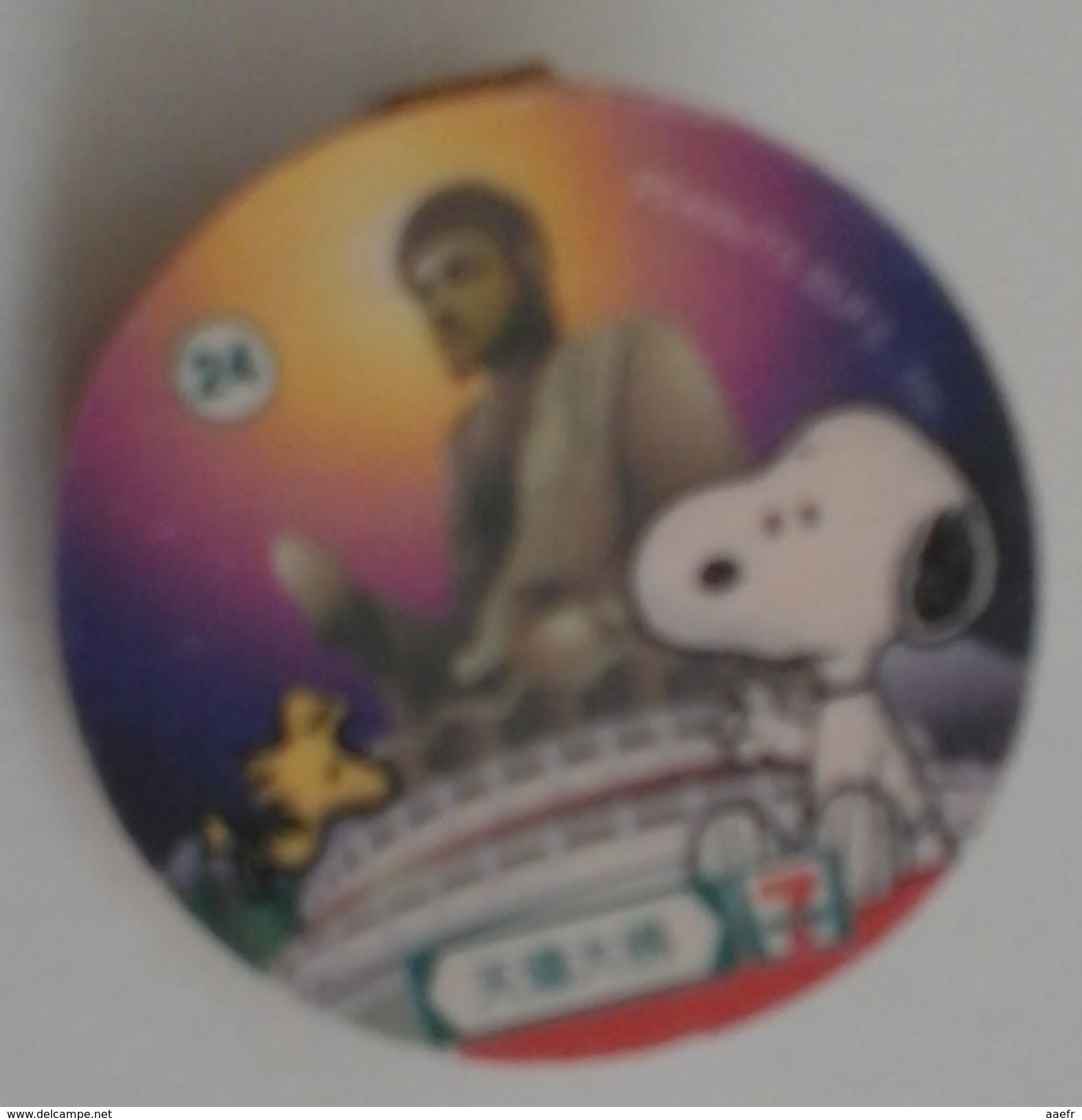 Magnet SNOOPY - PEANUTS - 7 Eleven De Hong-Kong - 2007 - N°24 Avec Bouddha De Tian Tan à Lantau - Humorísticas