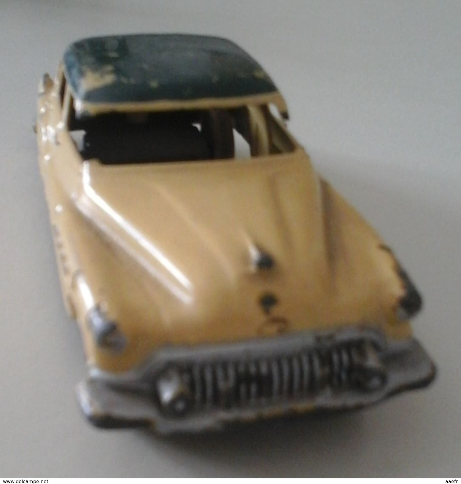 Dinky Toys - Buick Roadmaster 24V - Vintage - Dinky