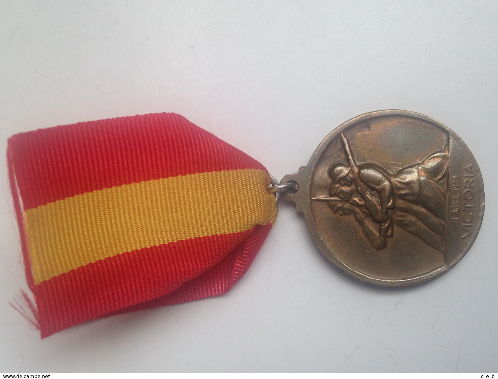 Medalla Alzamiento Y Victoria. España. Ejército Nacional. 1936-1939. Guerra Civil Española - España