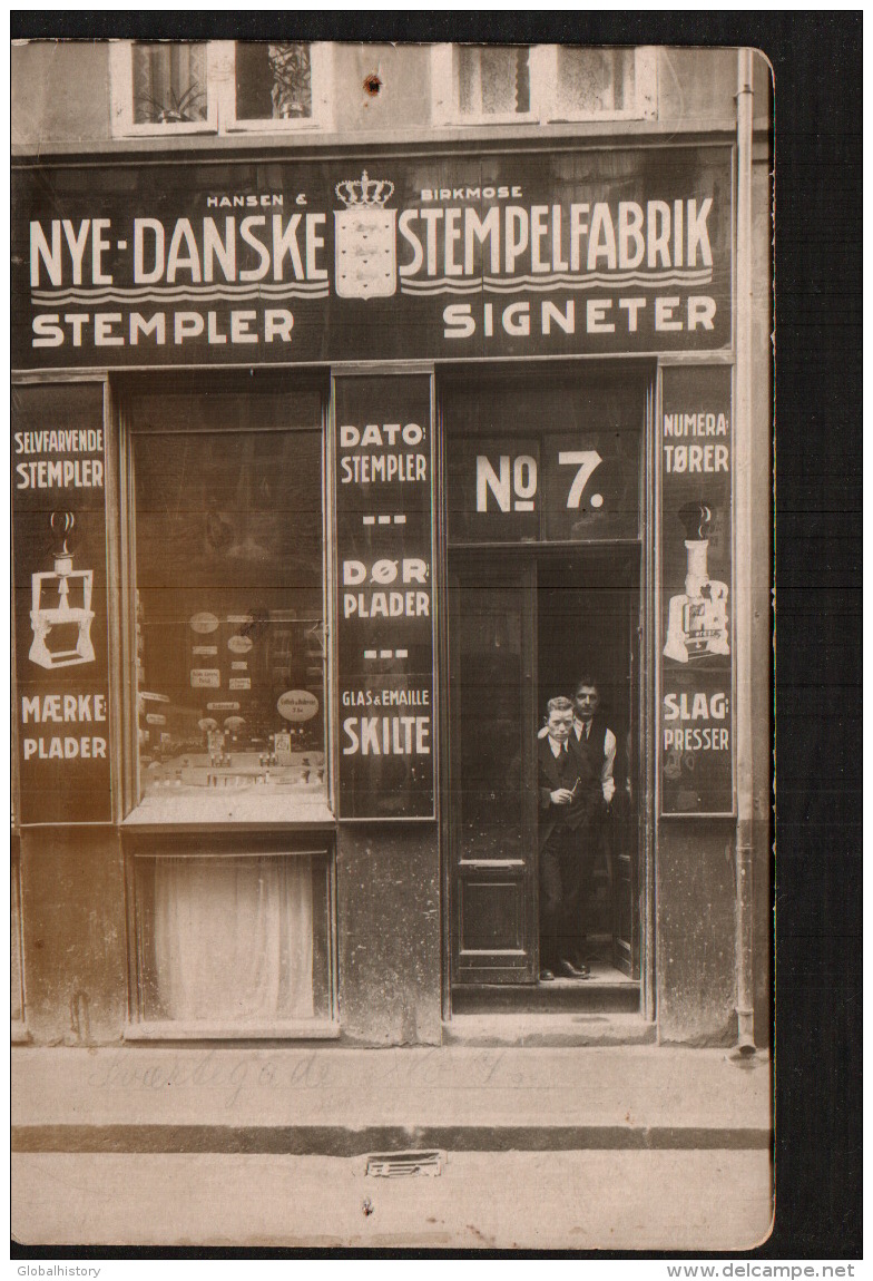 DD1778    DENMARK  COPENHAGE  NYE DANSKE STEMPELFABRIK PIN HOLES   POSTCARD - Denemarken