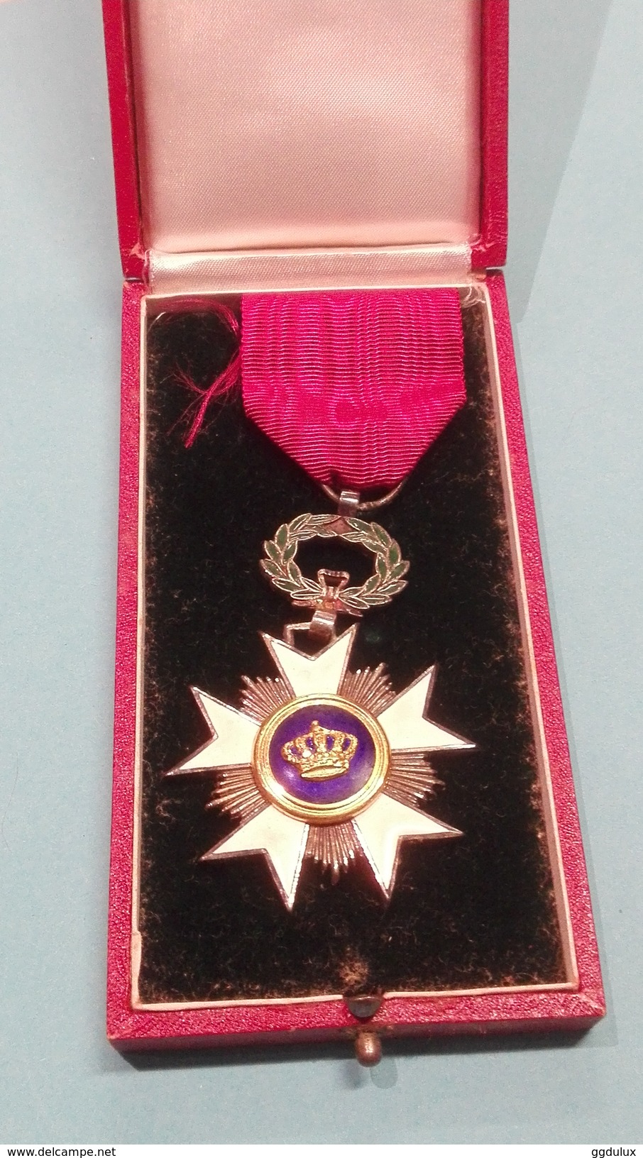 Croix De Chevalier De L'ordre De La Couronne Avec Boite - Belgium