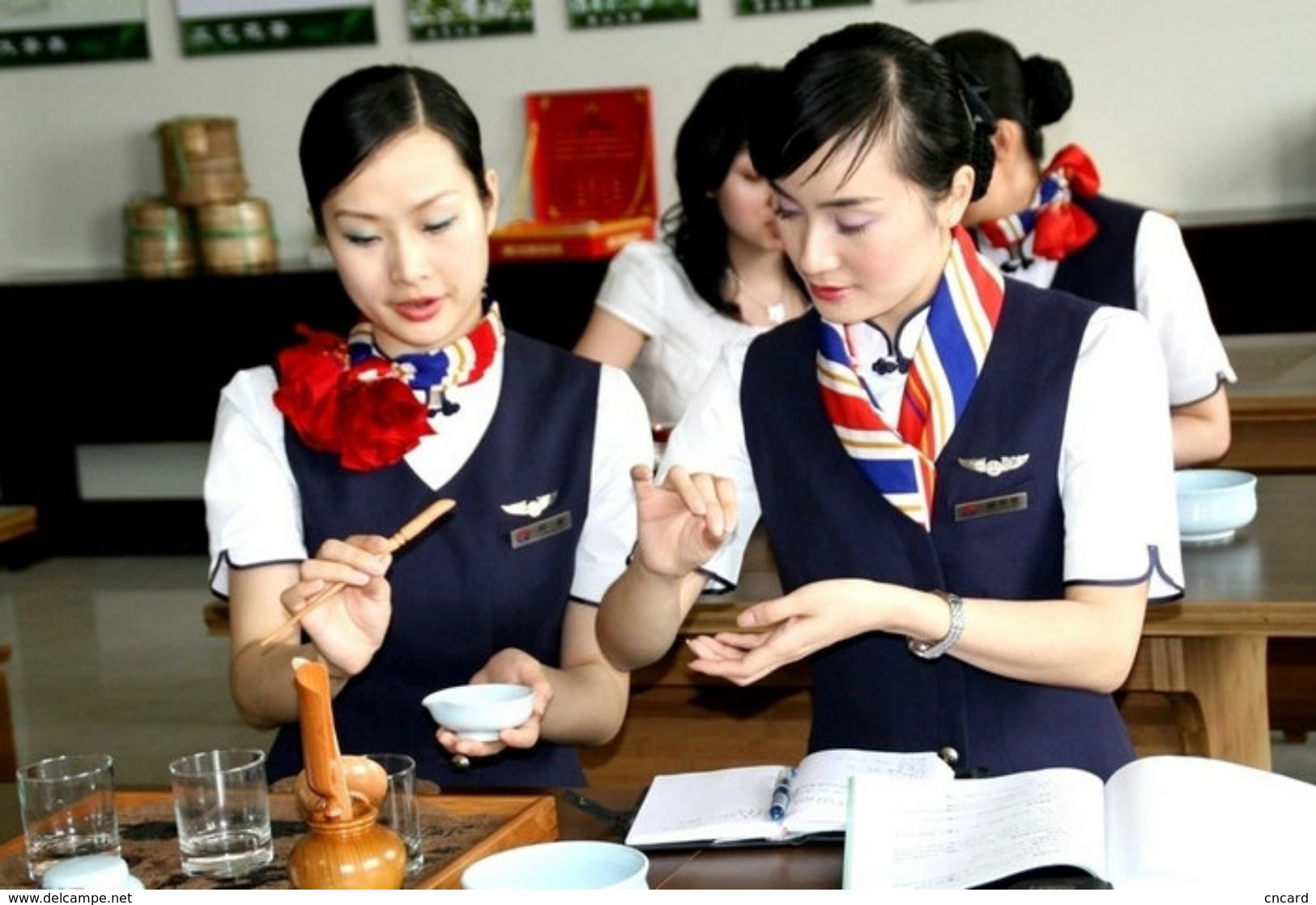 T80-081  ]  Flight Attendants Air Attendants Stewardesses Hostesses Cabin Crew , China Pre-paid Card, Postal Statioery - Other & Unclassified