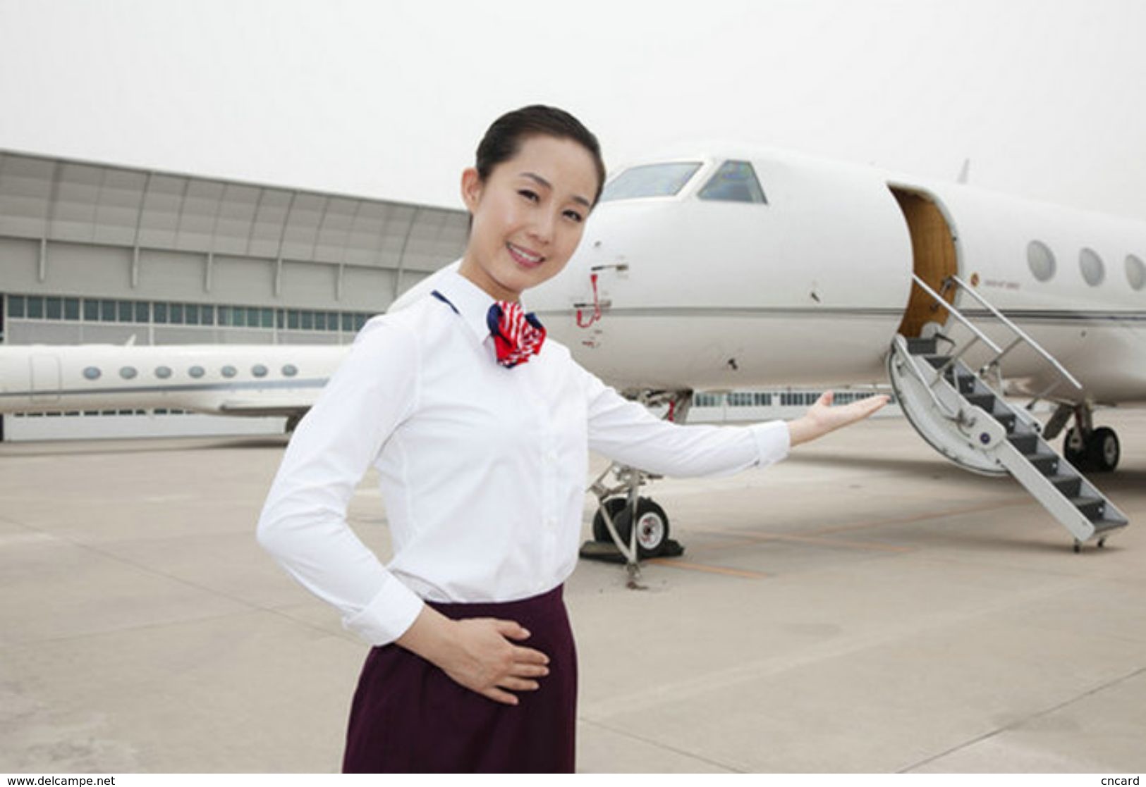 T80-111 ]  Flight Attendants Air Attendants Stewardesses Hostesses Cabin Crew , China Pre-paid Card, Postal Stationery - Other & Unclassified