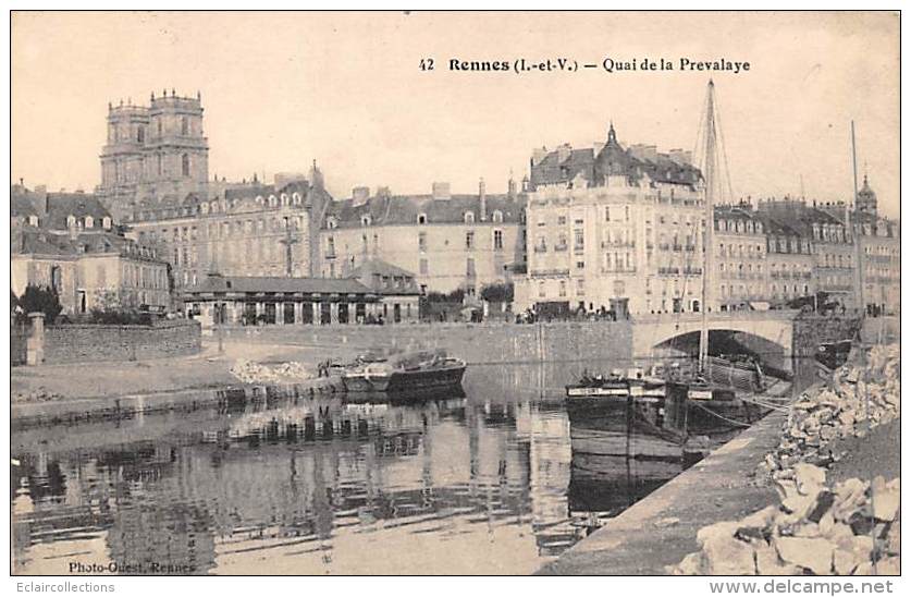 Rennes     35         Le  Quai De La Prévalaye -péniches-          (voir Scan) - Rennes