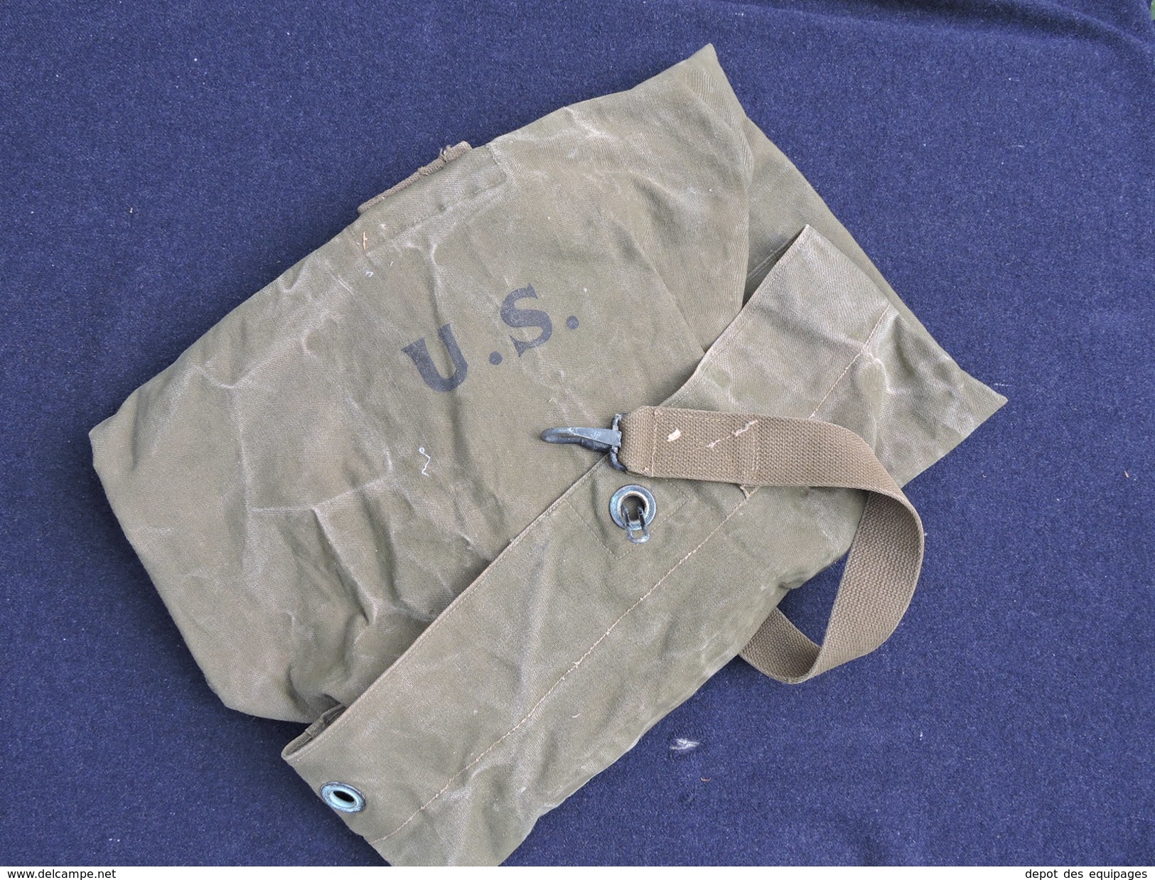 GRAND SAC A PAQUETAGE U.S. ARMY  daté 1944