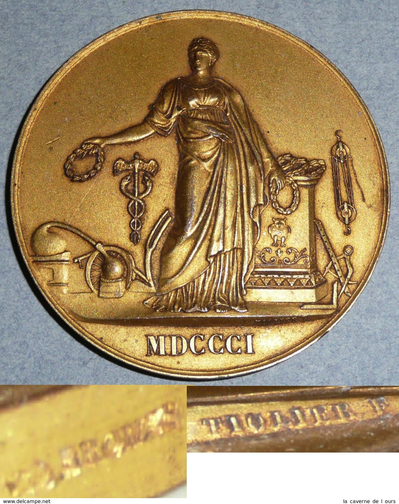 Rare Médaille En Bronze Doré, MDCCCI, F. TIOLIER, Gilbert 1959 Société D'encouragement Pour L'Industrie Nationale - Profesionales / De Sociedad