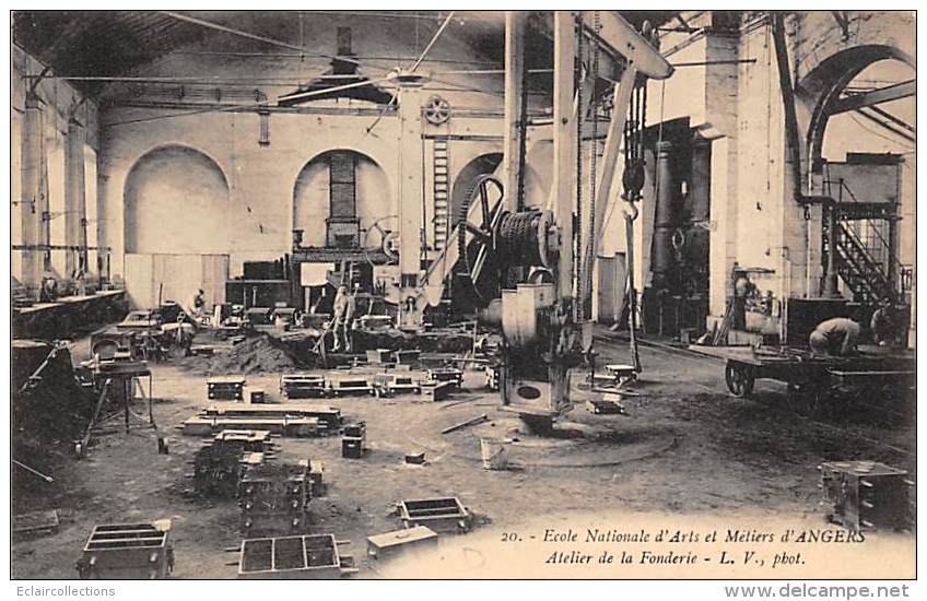 Angers  49     Arts Et Métiers     Atelier De La Fonderie   N°20    (voir Scan) - Angers