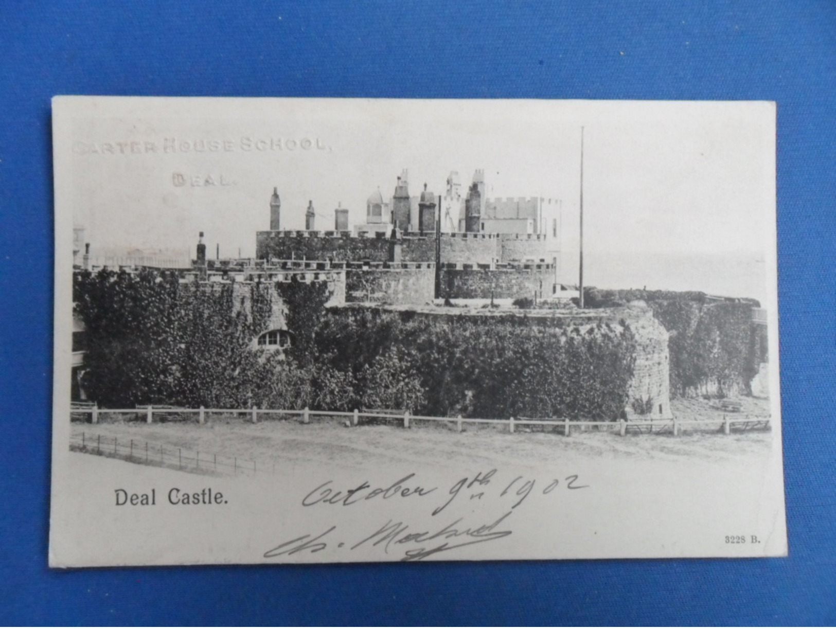 Old Postcard Of Deal Castle,Kent,England,Y34. - Autres & Non Classés