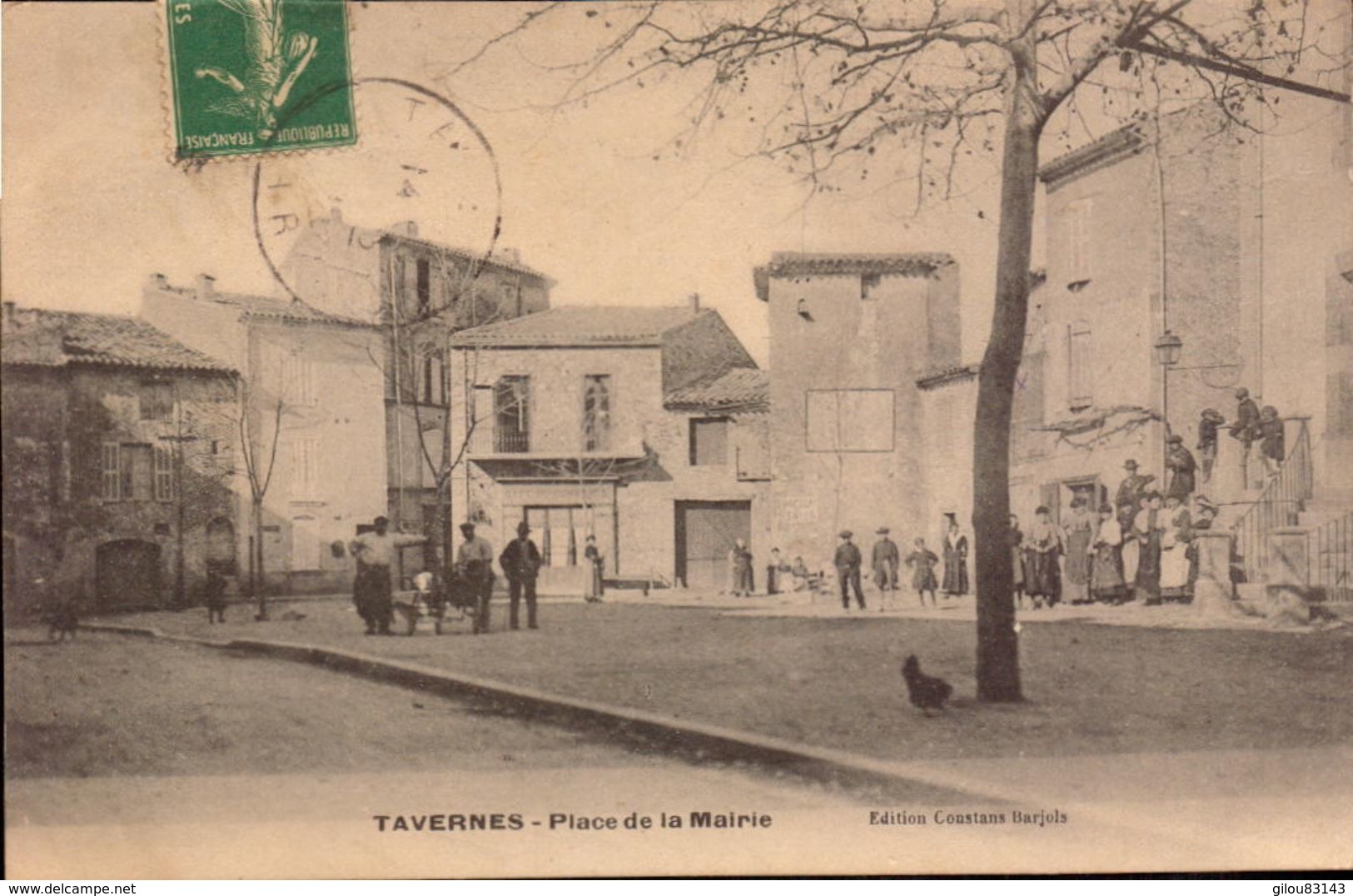 Var, Tavernes, Place De La Mairie     (bon Etat) - Tavernes