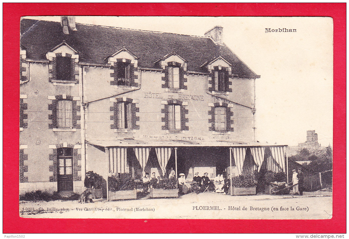 F-56-Ploermel-06A32  Hôtel De Bretagne, En Face De La Gare, Cpa - Ploërmel