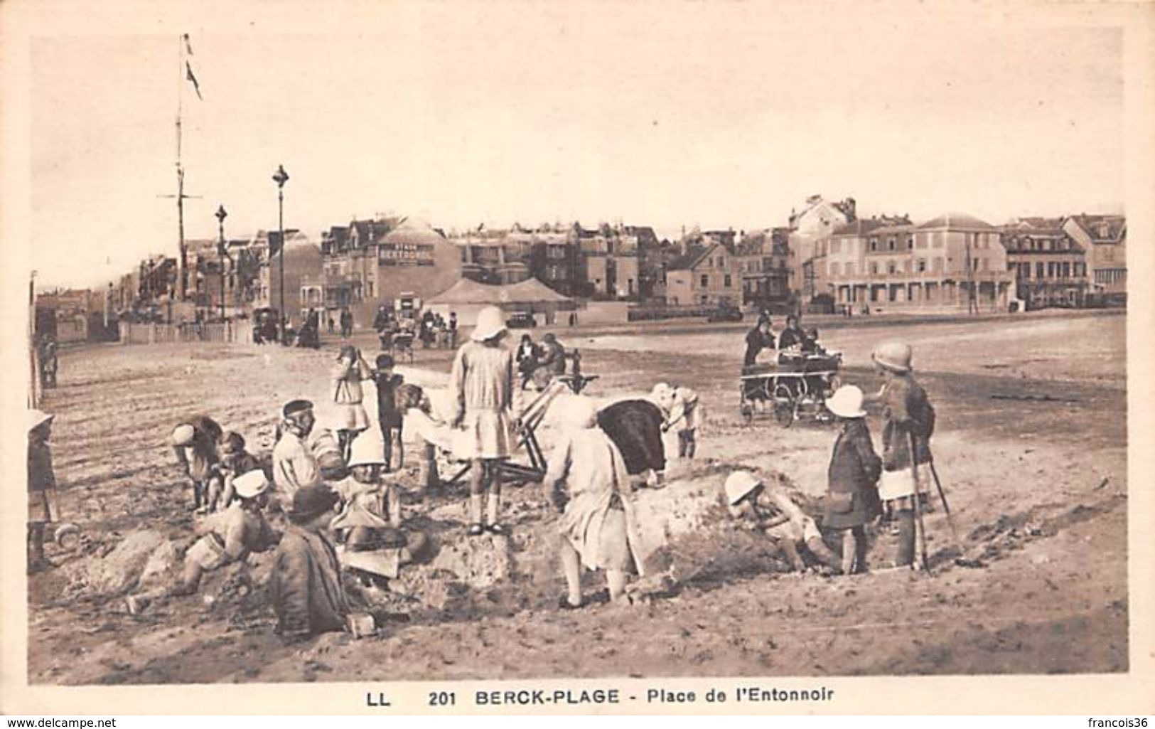 (62) Lot de 87 CPA - Pas de Calais - Berck Plage - bon état