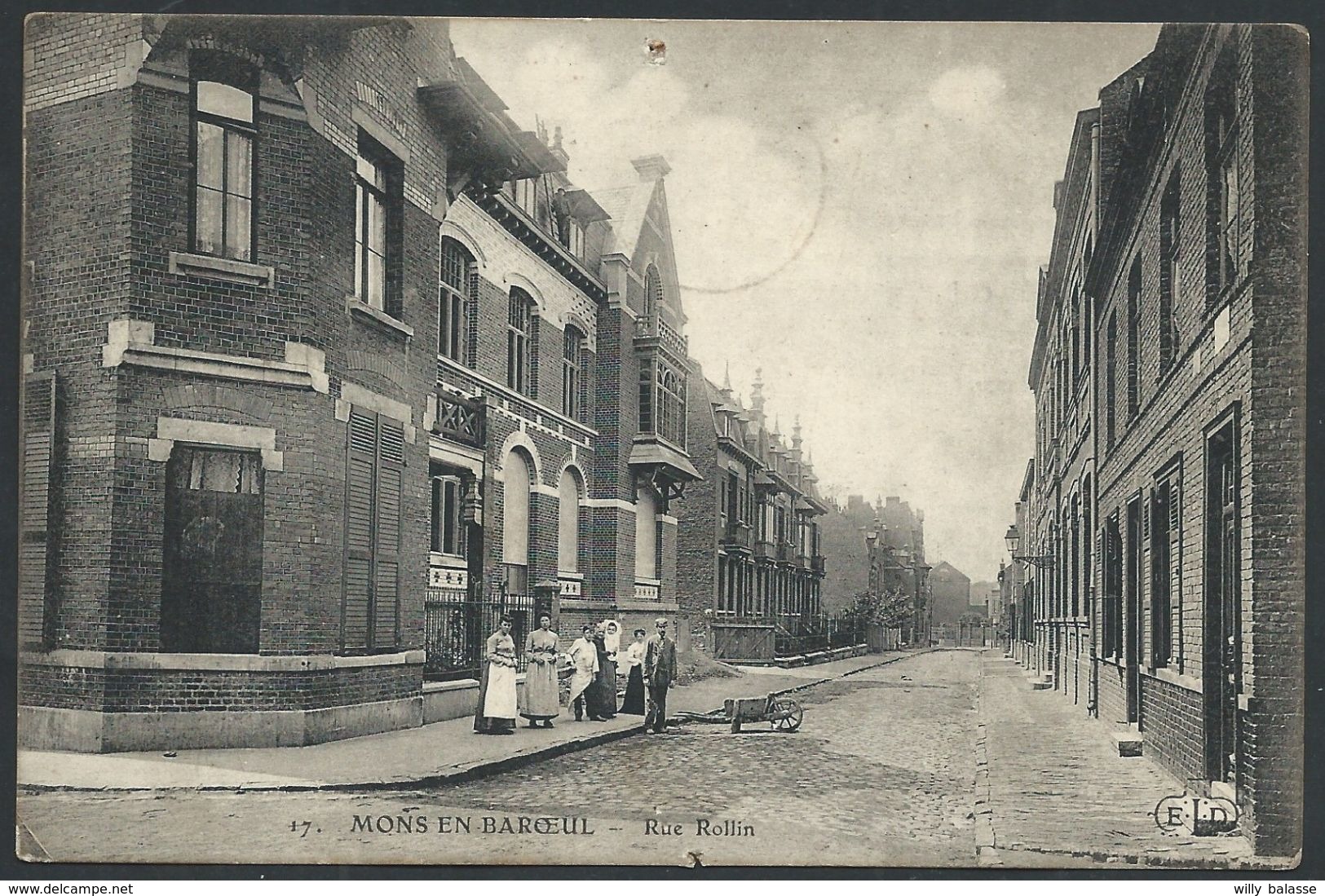 CPA  MONS EN BAROEUL    - Rue Rollin   (punaisée) - Lille