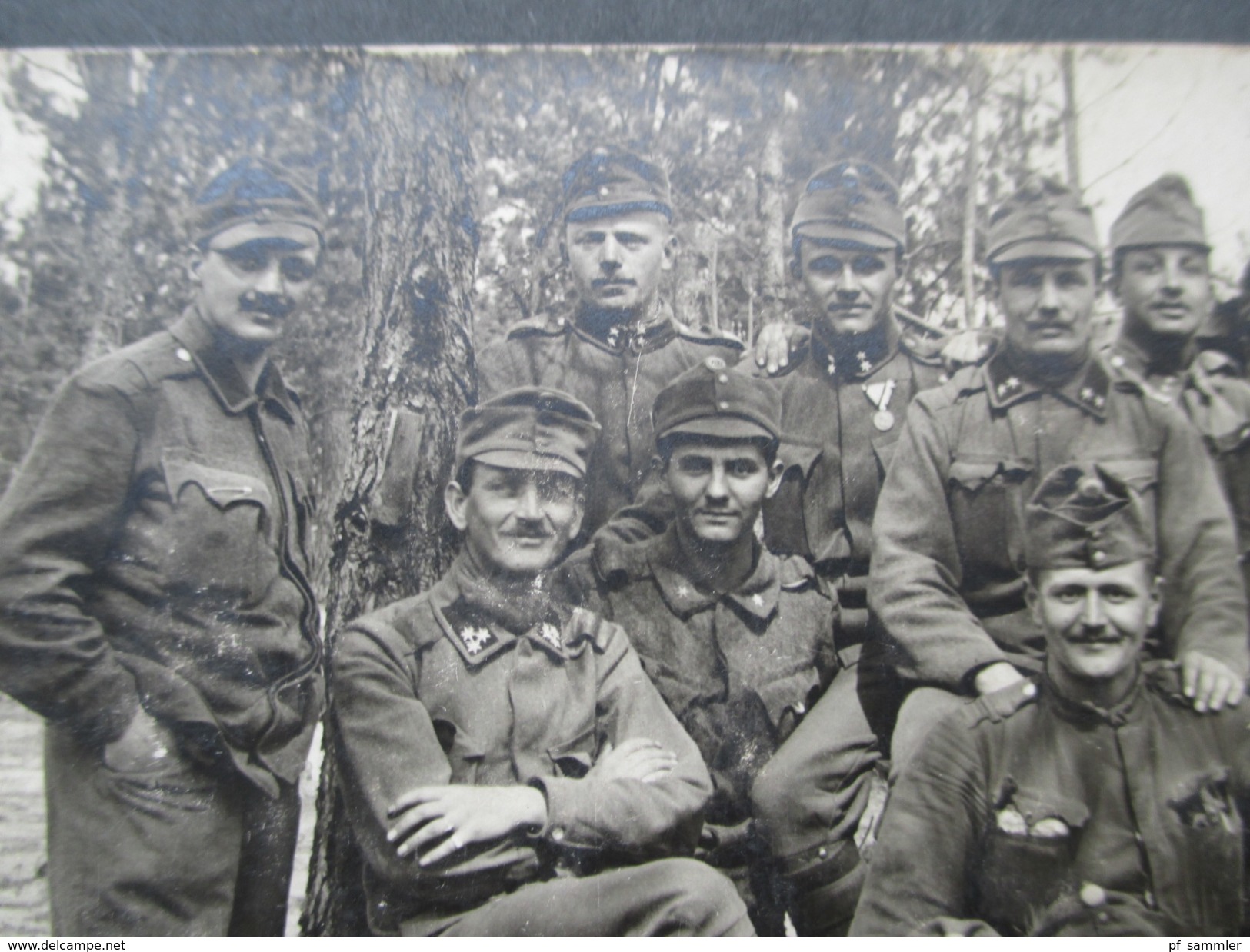 AK Österreich 1. WK 1919 Österreichische Armee / Heer.  Soldaten / Regiment / Orden / Abzeichen - Guerre 1914-18