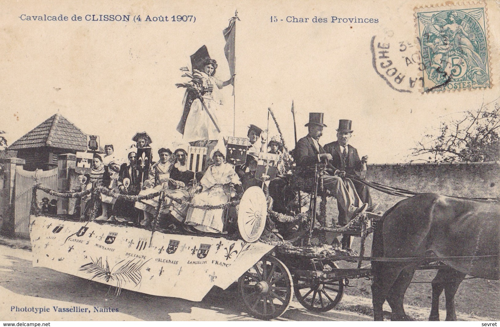 CLISSON. - La Cavalcade. Char Des Provinces - Clisson