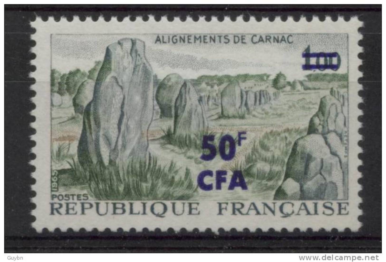 Yt 377 ** Neuf Sans Charniere . Reunion CFA . Alignement Carnac .. Cote 3.00 &euro; - Ungebraucht