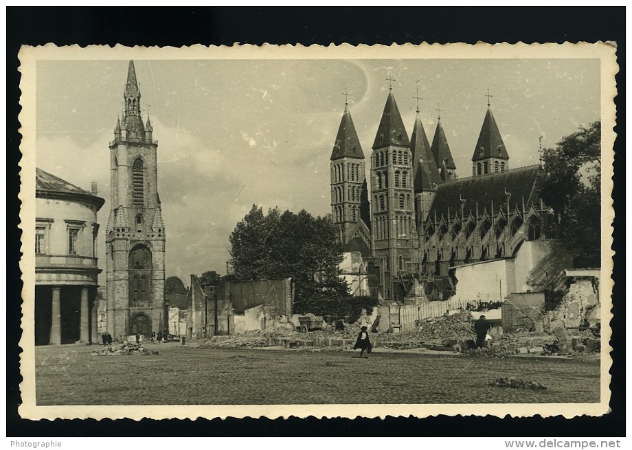 Belgique Tournai Destruction WWII Liberation Cathedrale Beffroi Ancienne Photo Hiver 1945 - Places