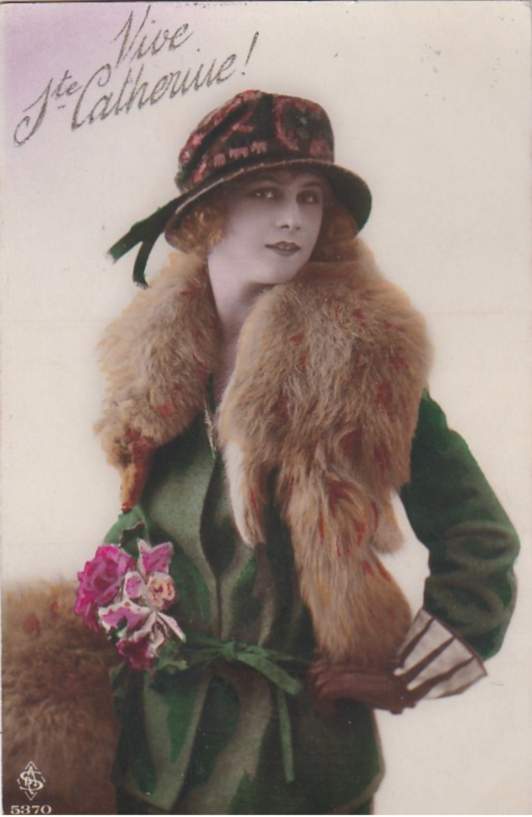 Belle CPA ART DECO Vive SAINTE CATHERINE  Jeune FEMME ETOLE En Renard FOURRURE CHAPEAU - Sainte-Catherine