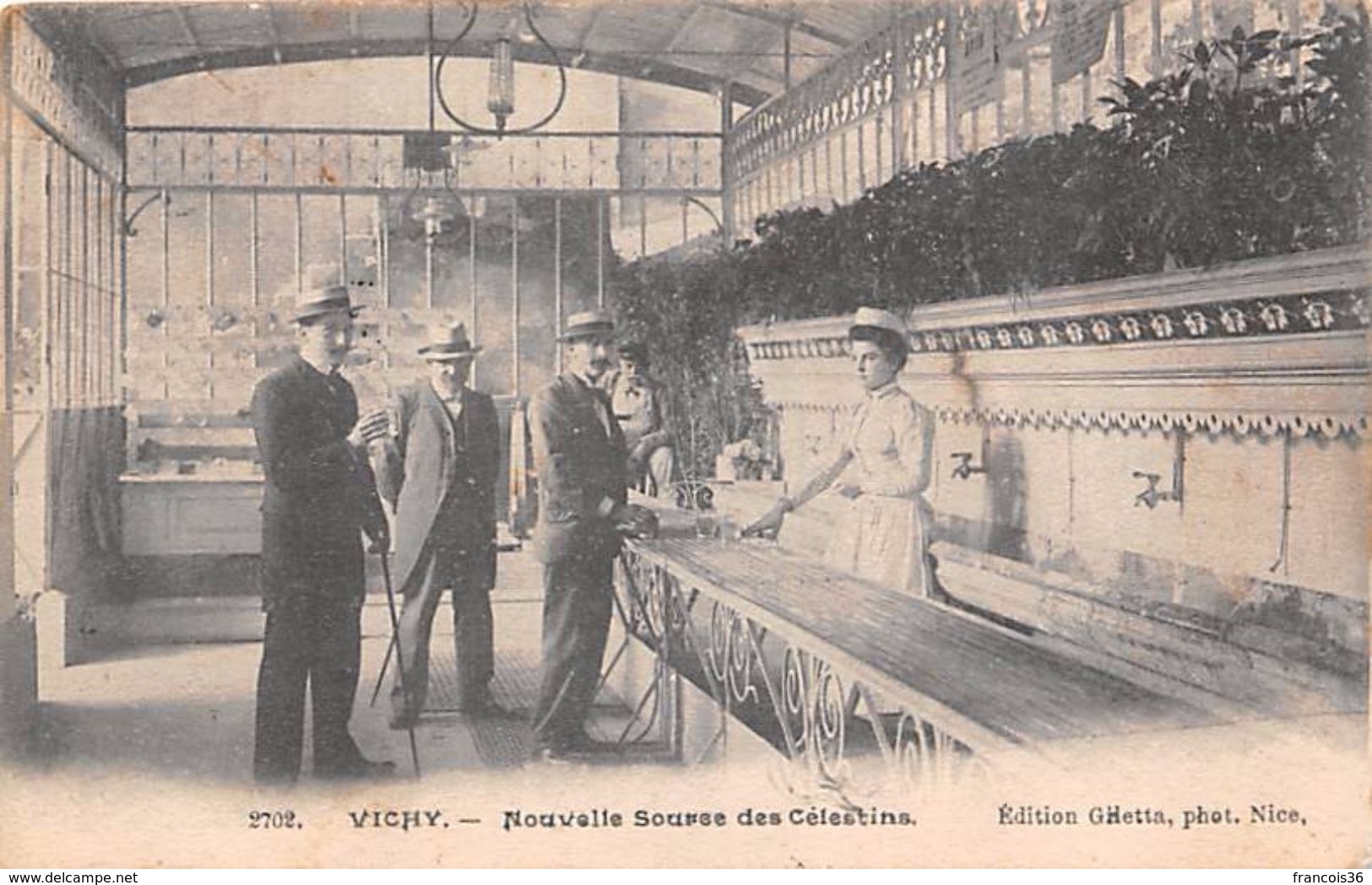 (03) Lot divers de 100 CPA d' Allier - Vichy - bon état