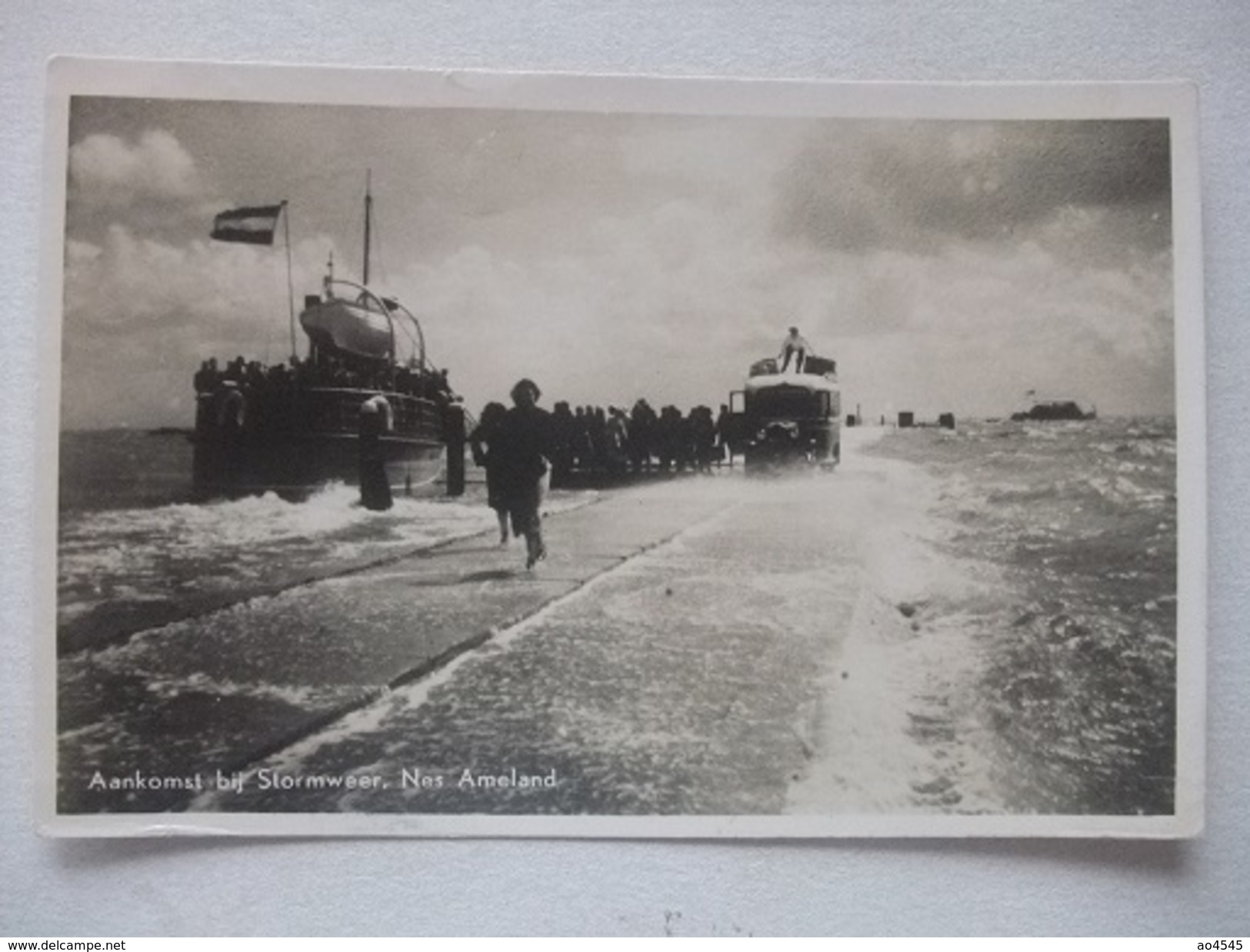 AK L74 Ansichtkaart Ameland - Nes - Aankomst Bij Stormweer - 1948 - Ameland