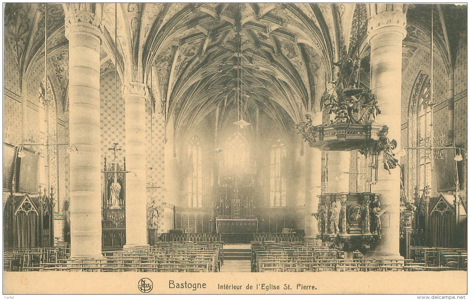 BASTOGNE - Intérieur De L'Eglise St. Pierre - Bastenaken