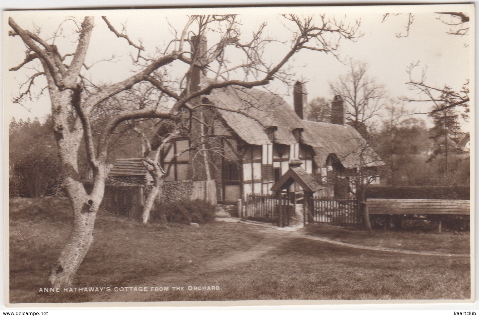 Anne Hathaway's Cottage From The Orchard - ( England) - Stratford Upon Avon