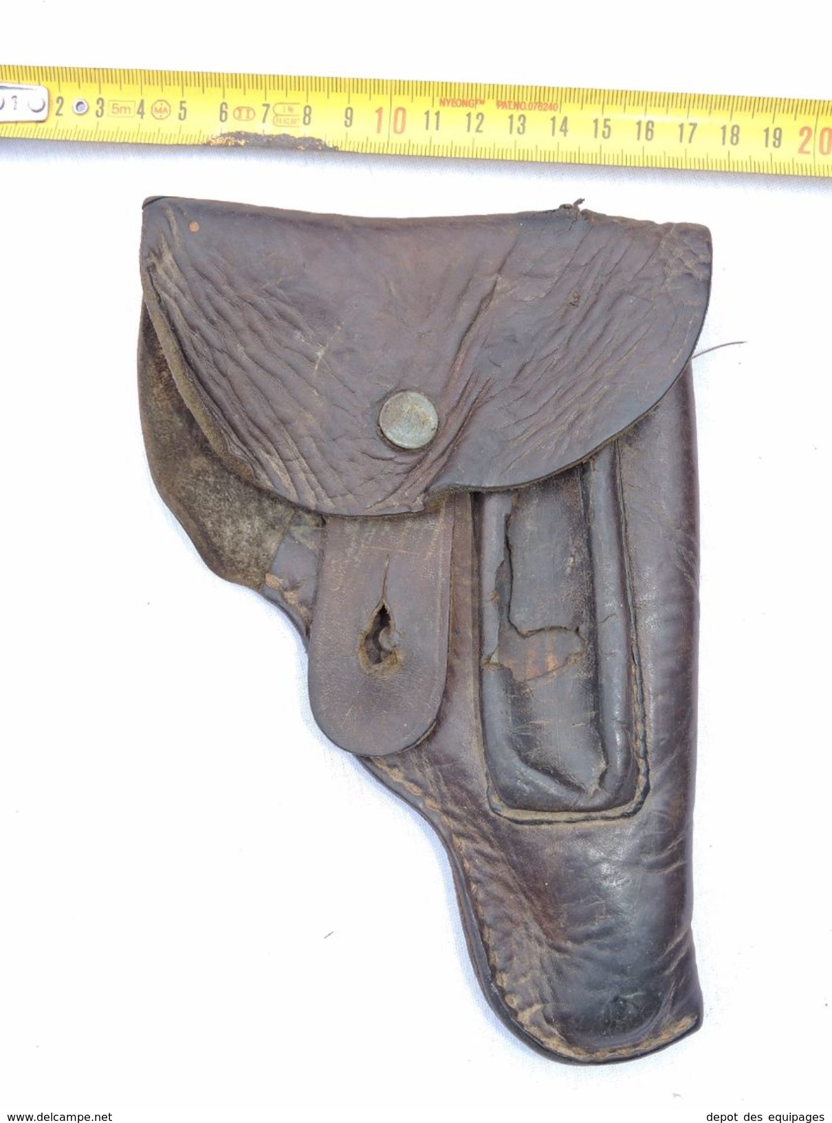 LOT 2 ETUIS CUIR PISTOLET 7.65 ALLEMAGNE 14-18  (?)  à Voir ........ - Equipement