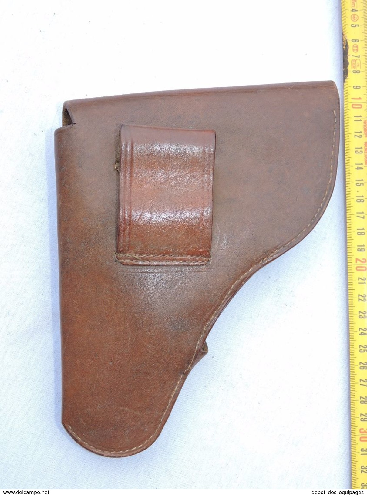 BEL  ETUI CUIR PISTOLET 7.65 FRANCE 1940   à Voir ........ - Equipement