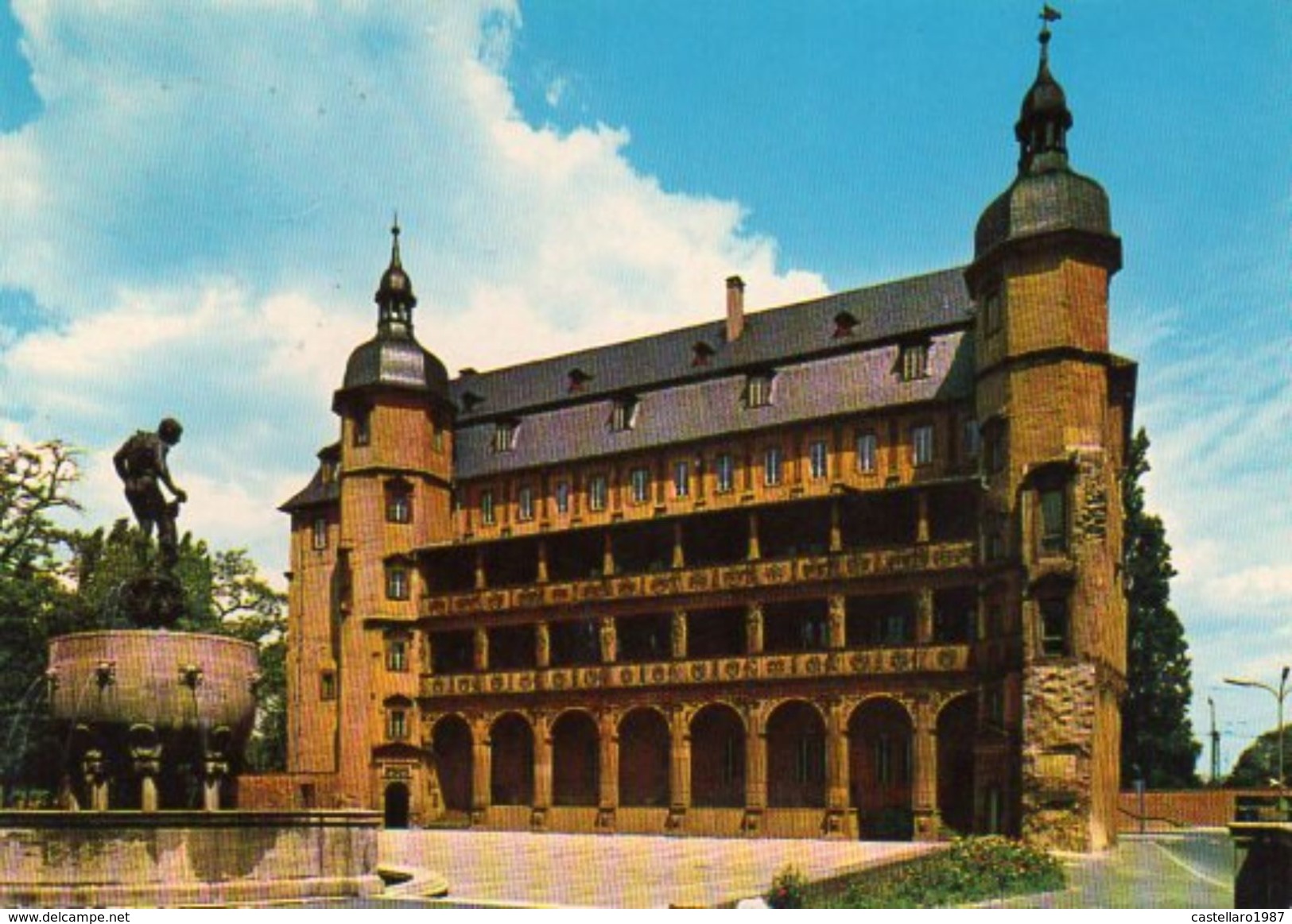 OFFENBACH/MAIN - Isenburger Schloß Mit Ludo-Mayer-Brunnen - Offenbach